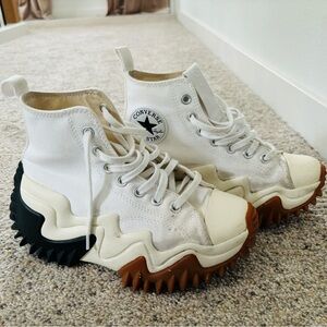 Converse Run Star Motion